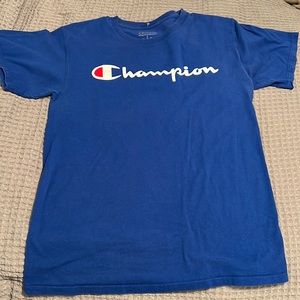 Blue champion t-shirt, small